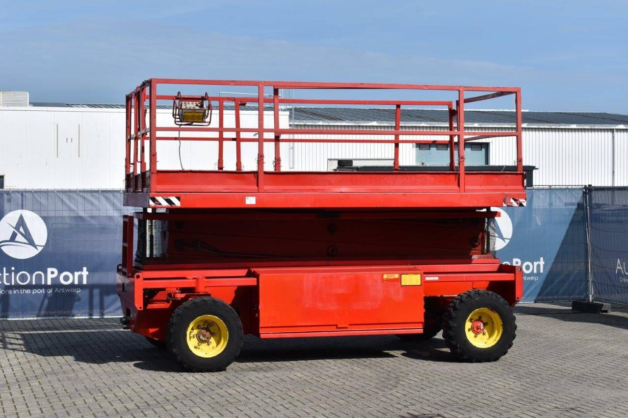 Scissor lift Holland Lift Monostart Q135EL24/4 Electric 15.50m