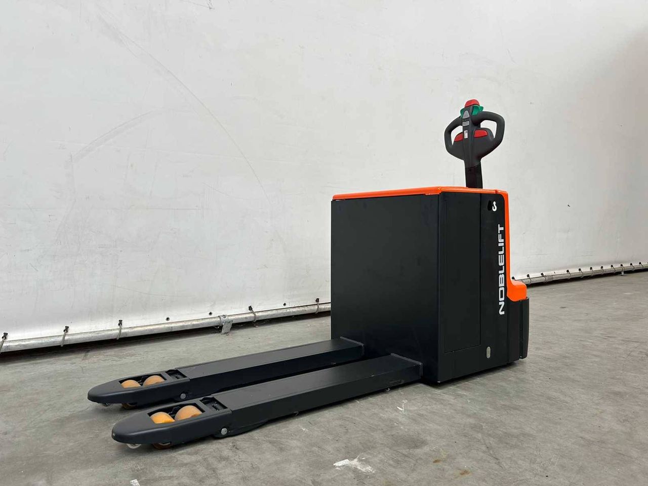 Pallet truck Noblelift PT20L Electric 2000kg New