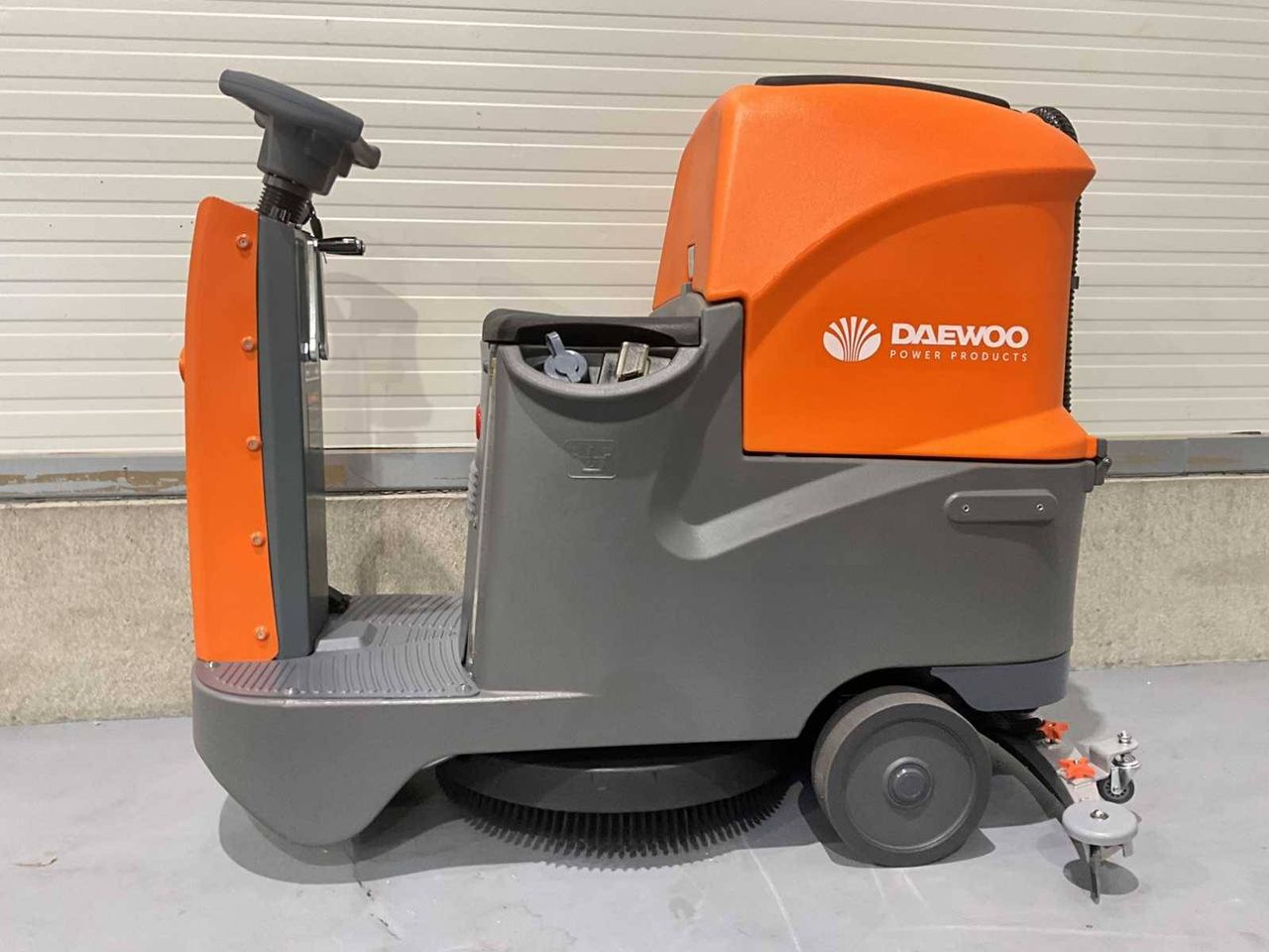 Scrubber dryer Daewoo DAFR70 Electric 1550W 2024 New