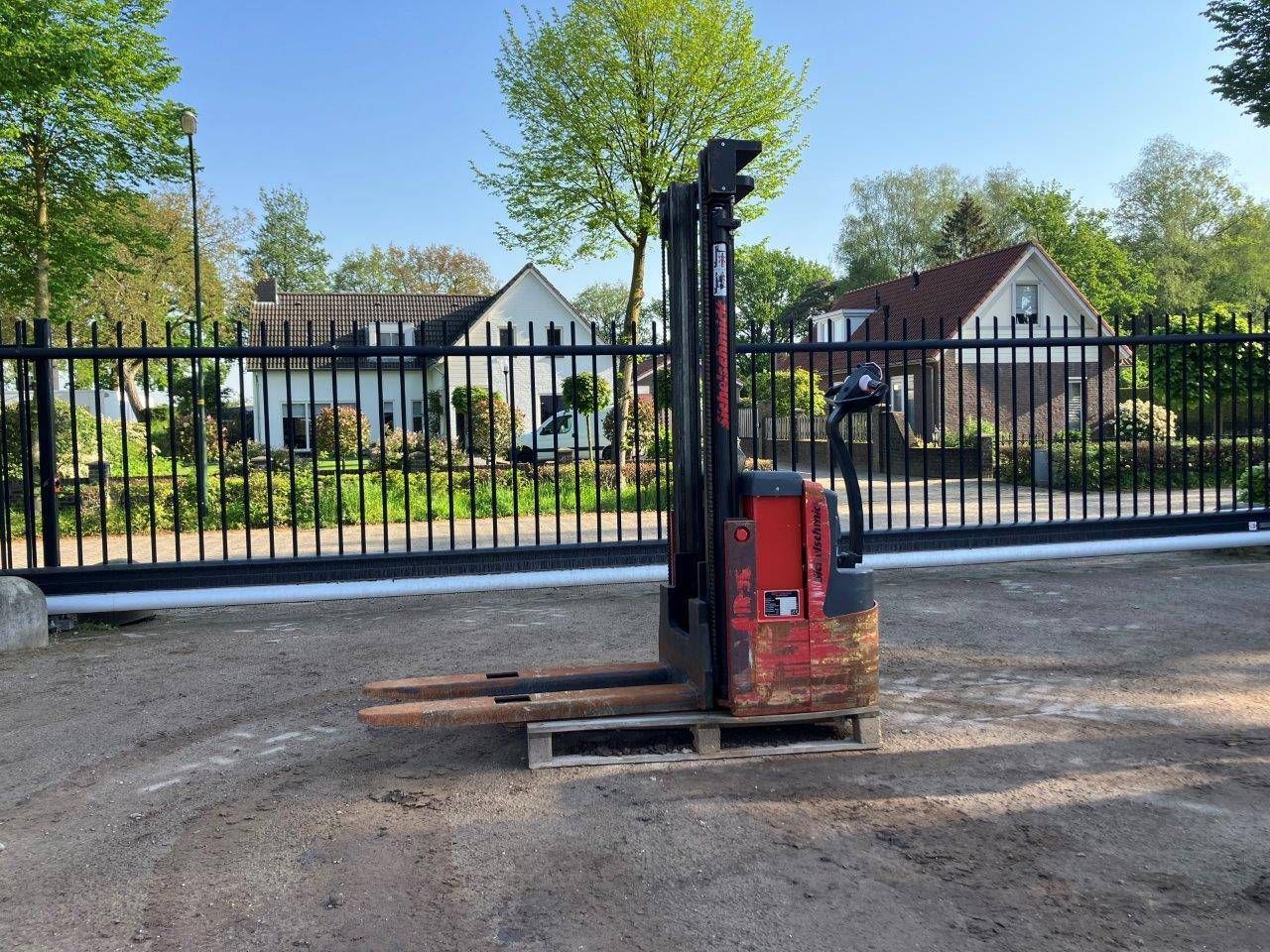 Stacker Sichelschmidt D412 Electric 1250kg