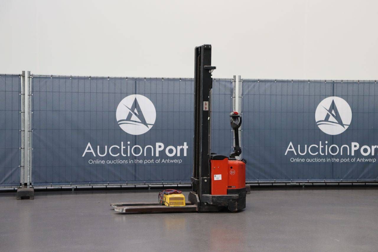 Schubmaststapler BT S12 Elektro 1200 kg 3,7 m 2003