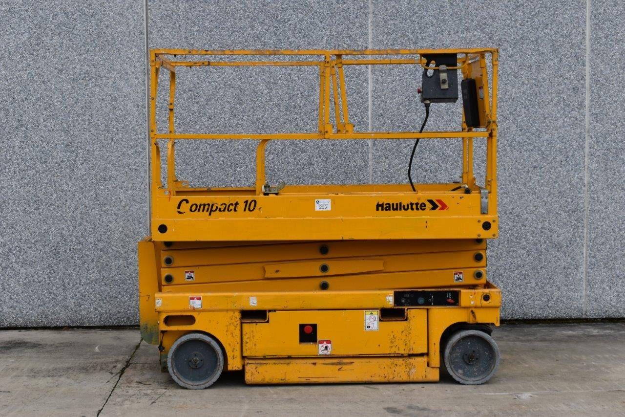 Scissor lift Haulotte Compact 10 Electric 10m