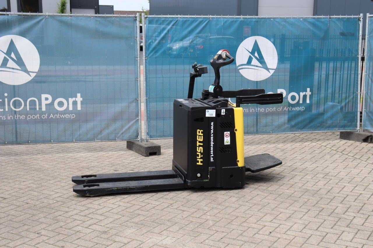 Pallet truck Hyster P2.0S Electric 2000kg 2017