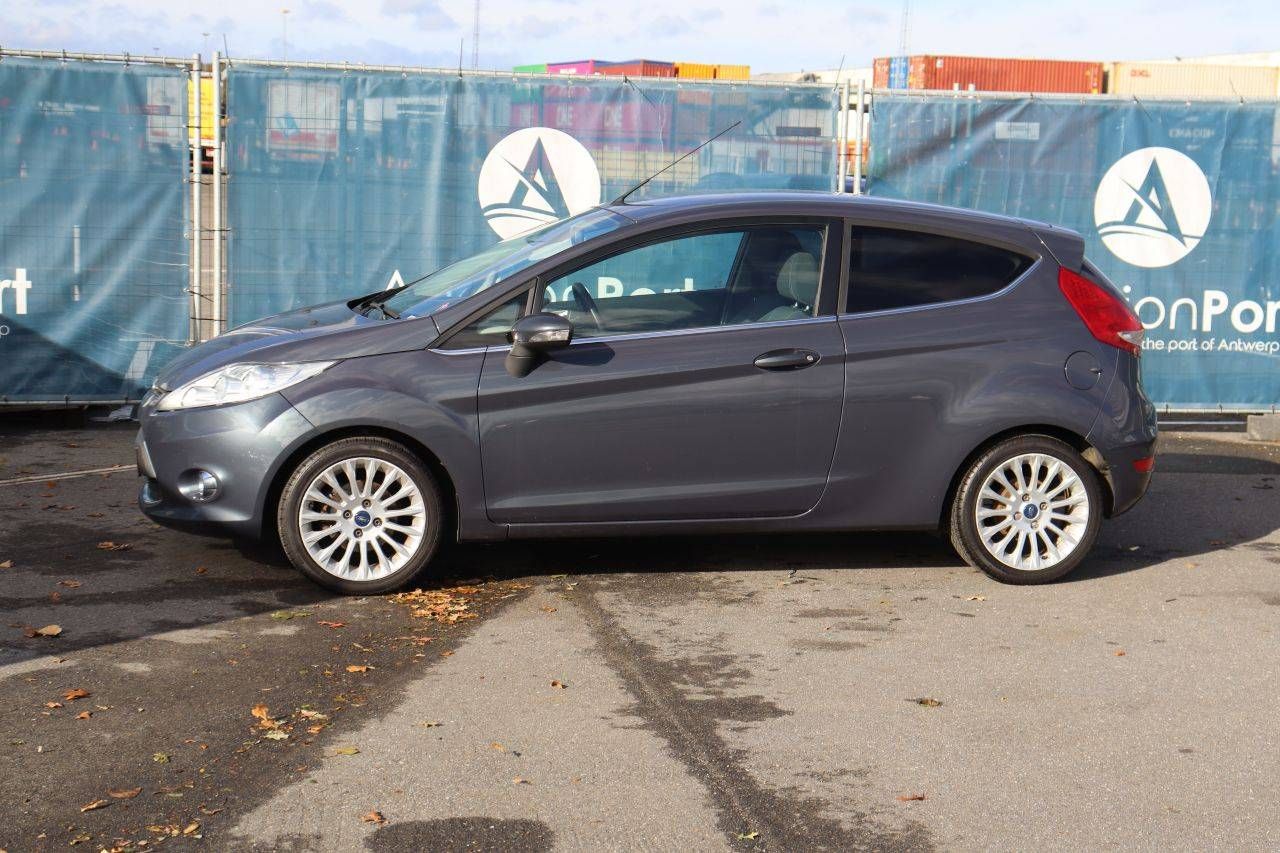 Passenger car Ford Fiesta Petrol 60hp 2012 (Margin)