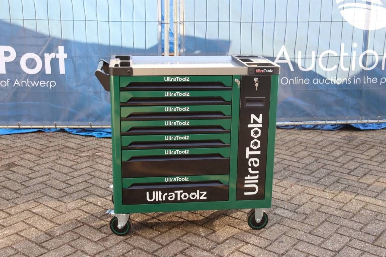Ultra Toolz Tool Trolley with Tools
