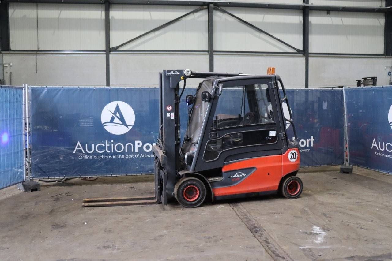 Forklift Linde E25L-01 Electric 2500kg 4.5m 2013