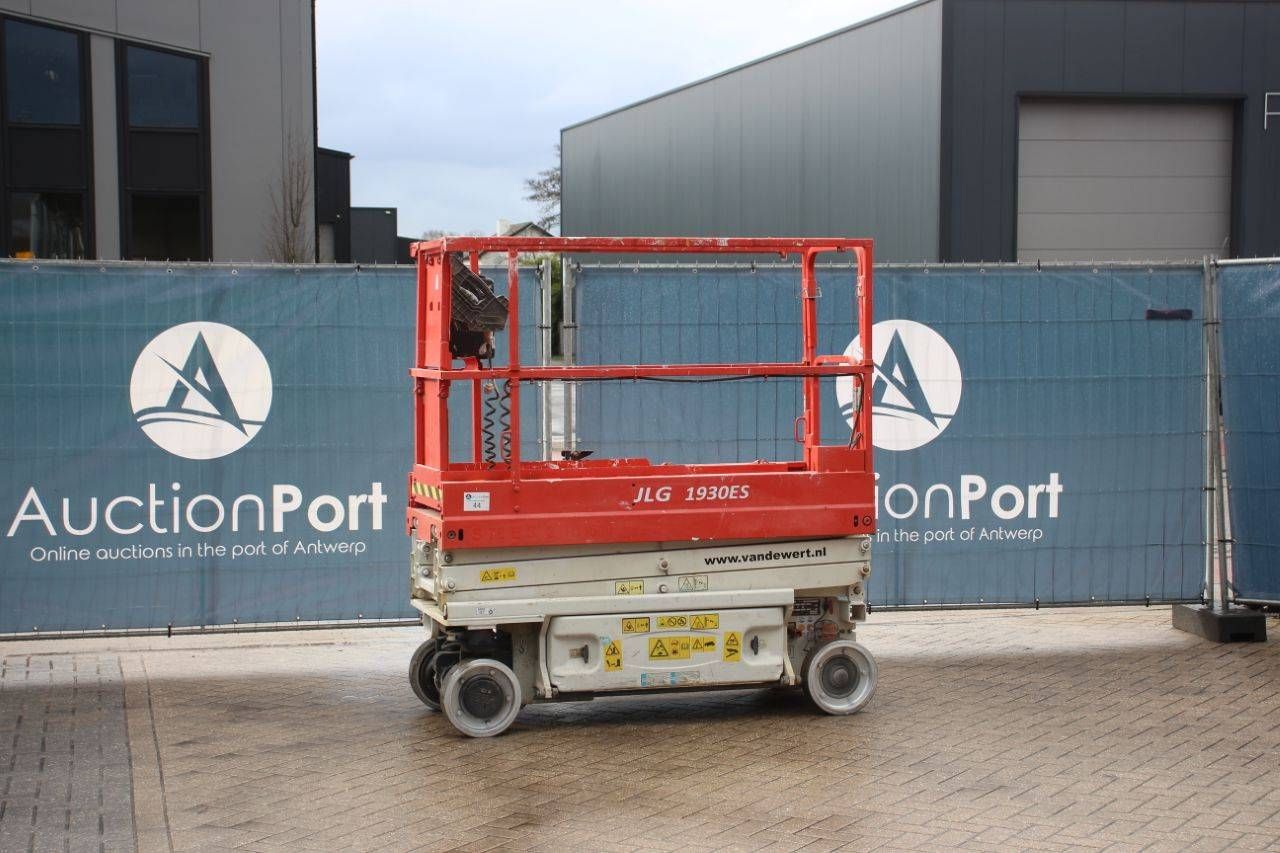 JLG 1930ES Electric Scissor Lift 7.72m 2015