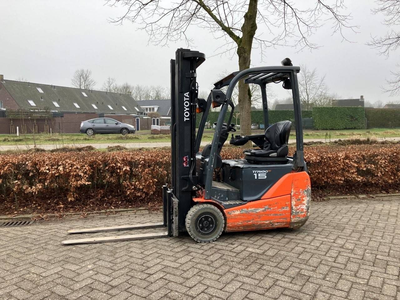 Forklift Toyota 8FBET15 Electric 1500kg 5.0m 2015