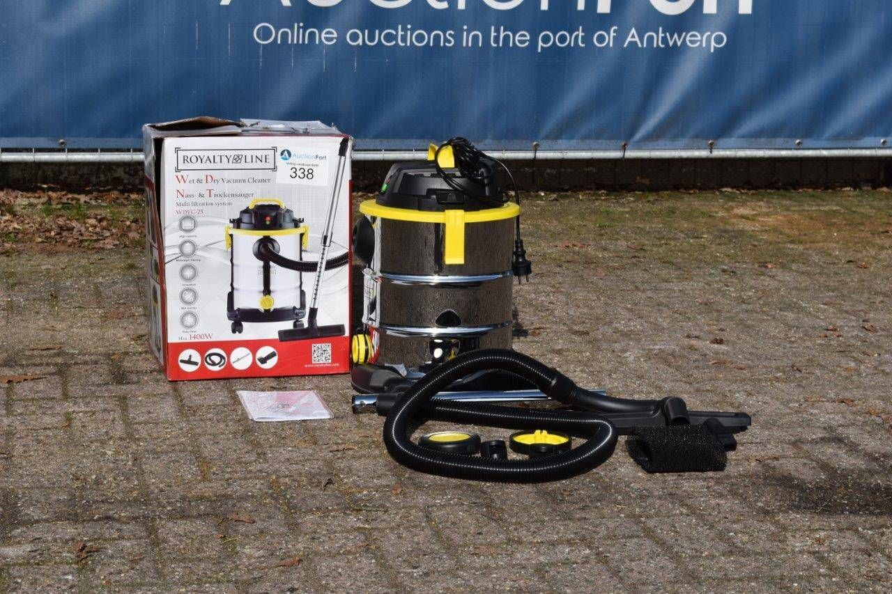 Vacuum cleaner Wet/dry Royalty Line WDVC-25 New