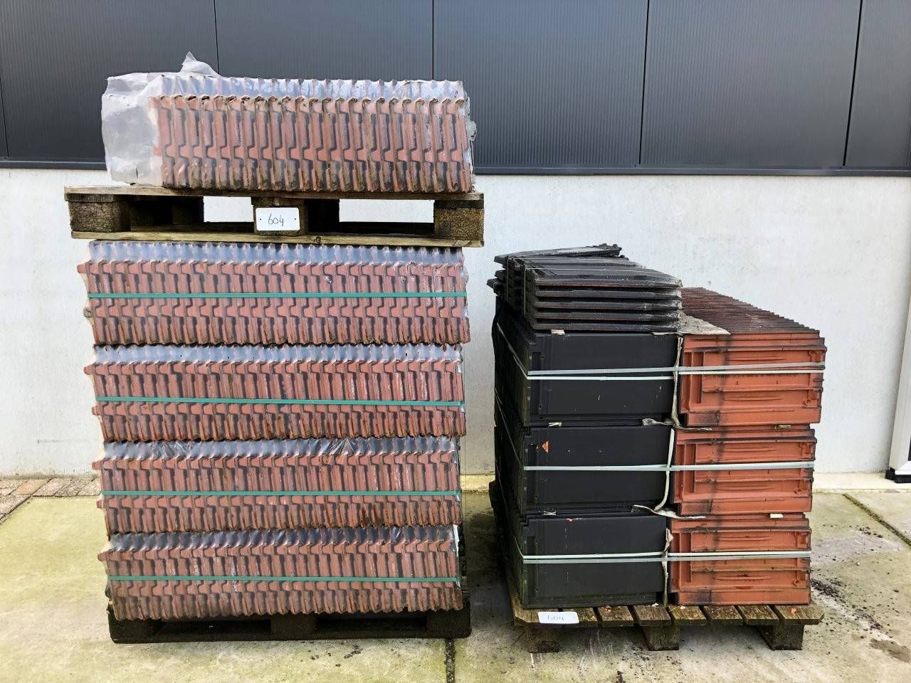 Roof tiles Nibra 300x490mm New