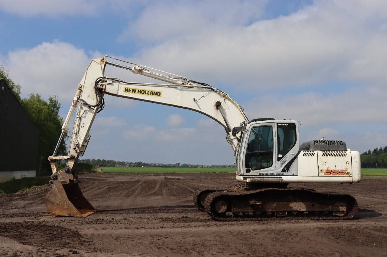 Crawler excavator New Holland Kobelco E265B EVO Diesel 2010