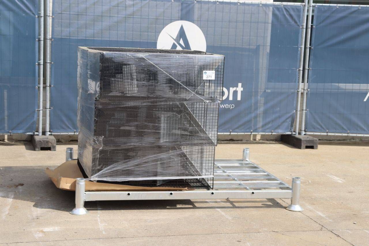 Container