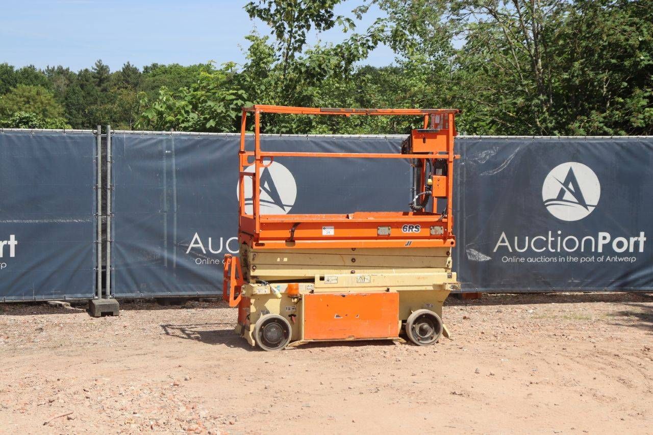 Nacelle élévatrice électrique à ciseaux JLG 6RS 7,80 m 2015