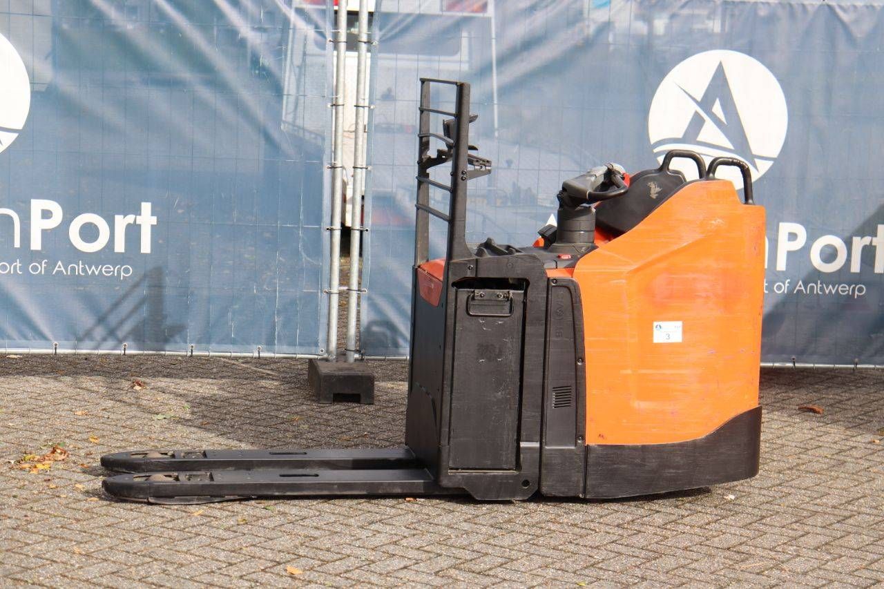 Toyota LPE200 Electric Pallet Truck 2000kg 2019