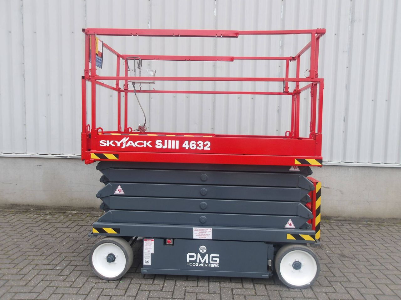 Scissor Lift SkyJack SJ4632 Electric 11.75m 2015