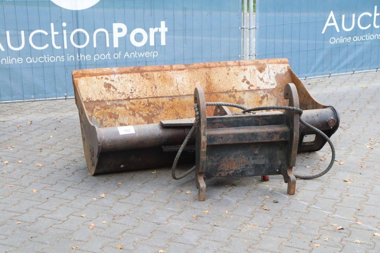 Eurosteel KS1024 650L Soil Bucket 1998