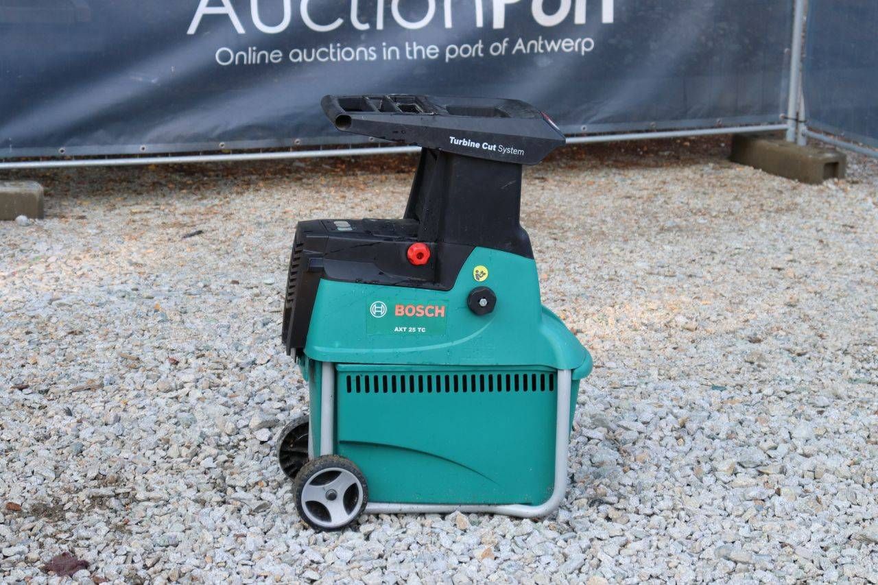 Bosch AXT 25 TC Electric Wood Chipper 2021