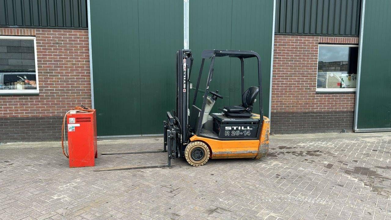 Forklift Still R20-14 Electric 1400kg 4.5m 2003