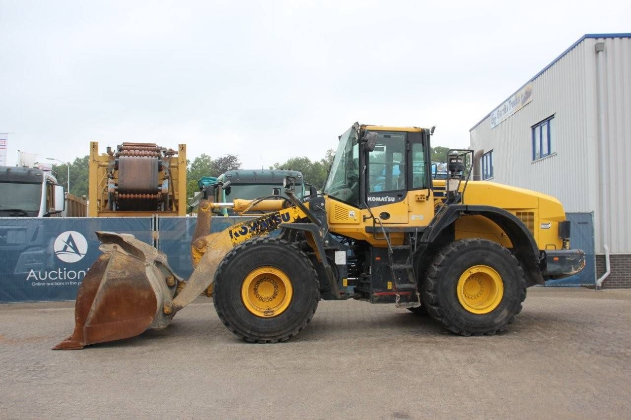 Wheel loader Komatsu WA380-7 Diesel 2016
