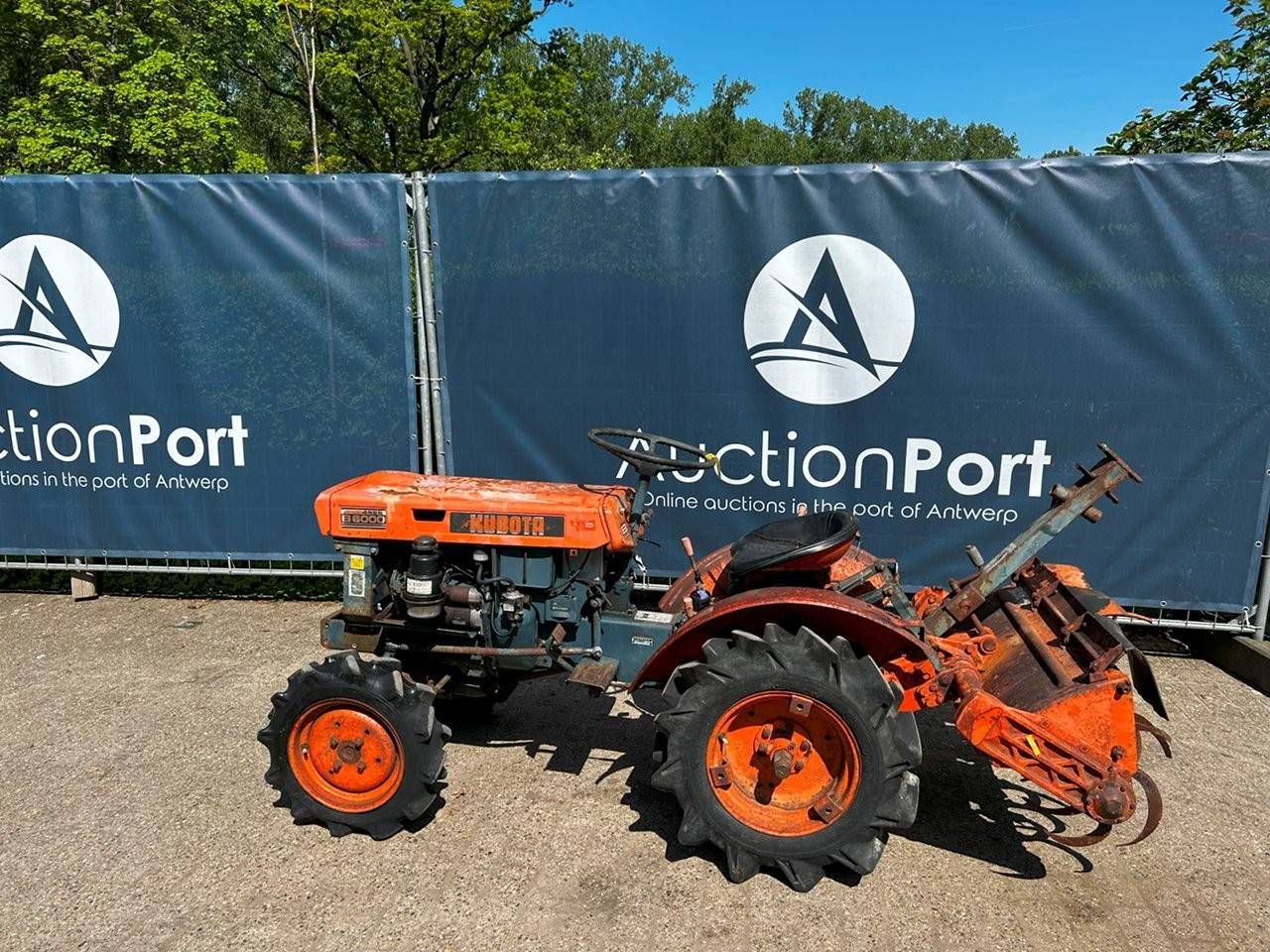 Mini tractor Kubota B6000 Diesel