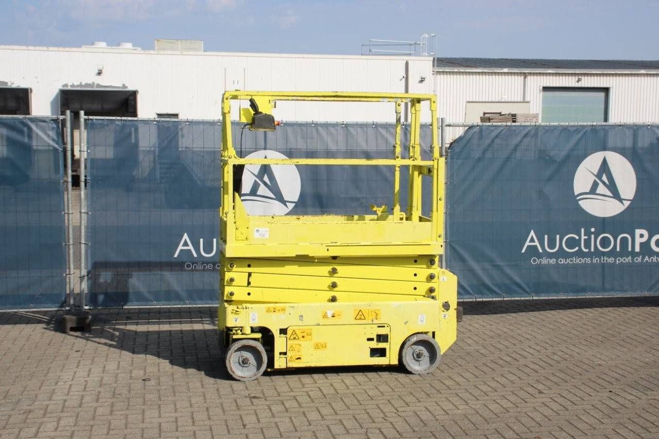 Scissor Lift Genie GS-1932 Electric 7.79m 2008