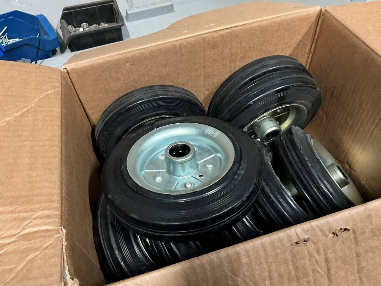 Batch Wheels 200x50x100 New