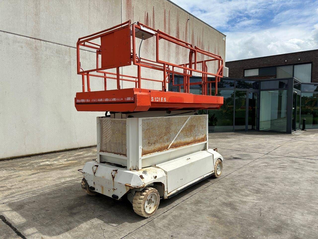 Scissor lift PB S151-16-E Electric 15m 2006