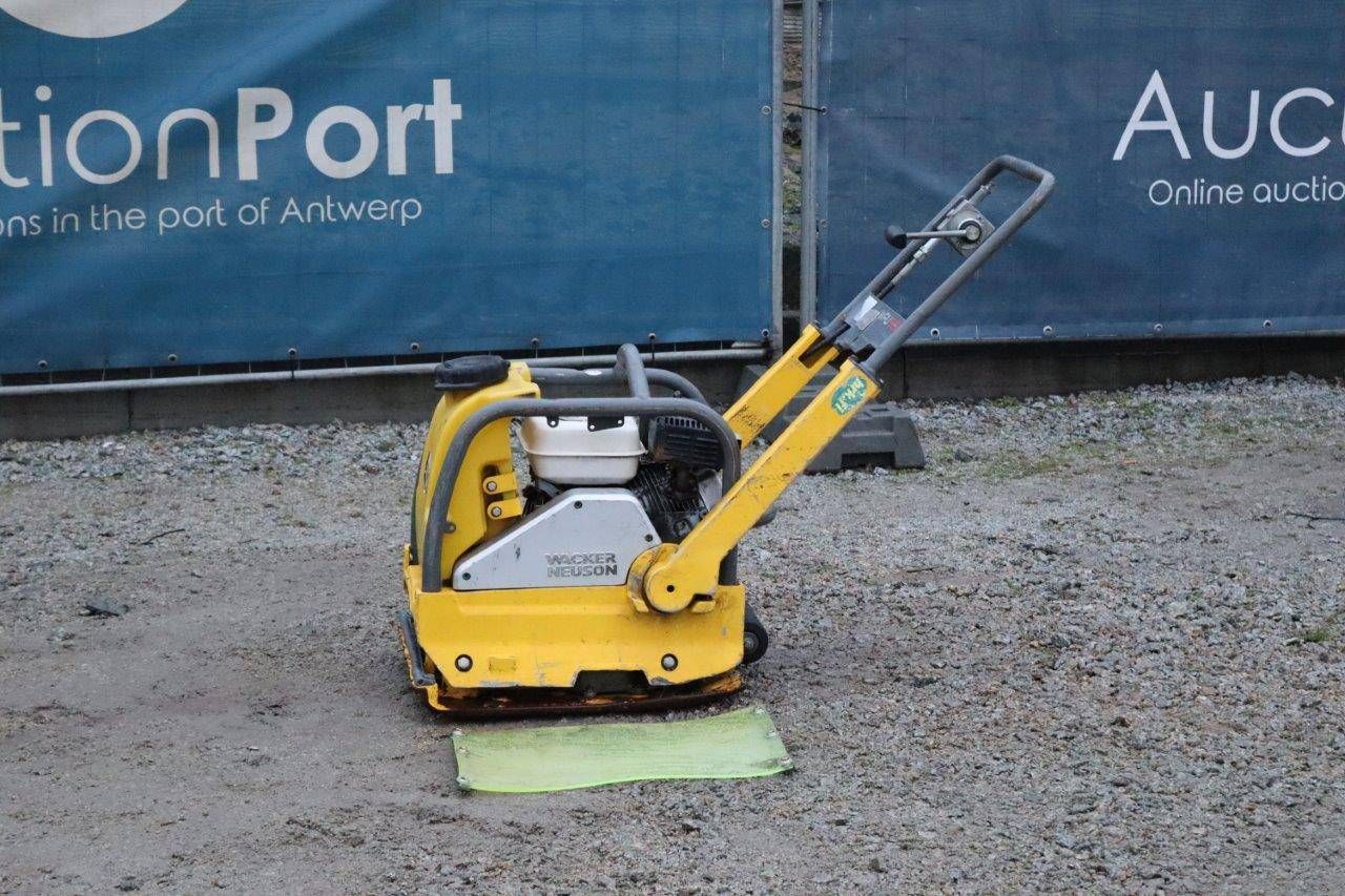Vibrating plate Wacker Neuson WPU 1550 Petrol