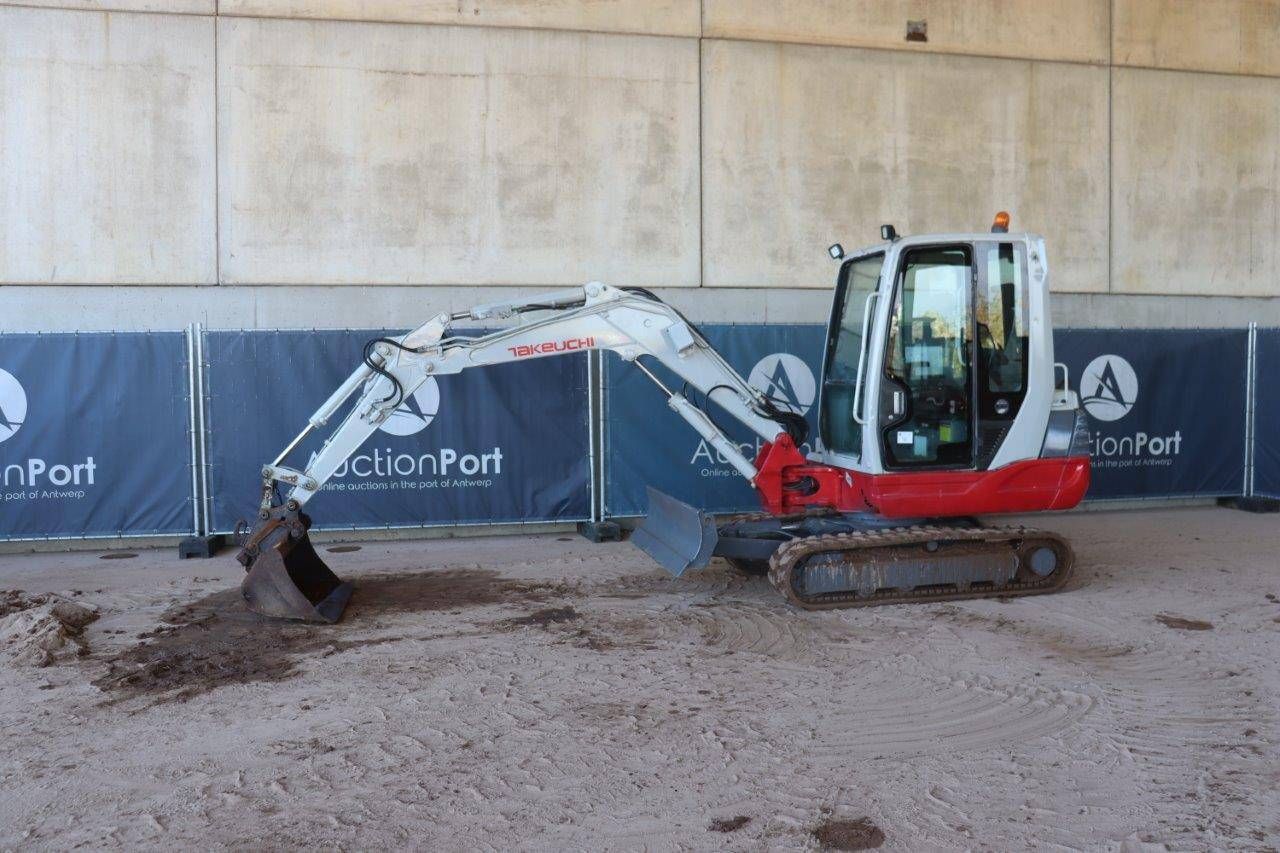 Crawler excavator Takeuchi TB235 Diesel 30hp 2016