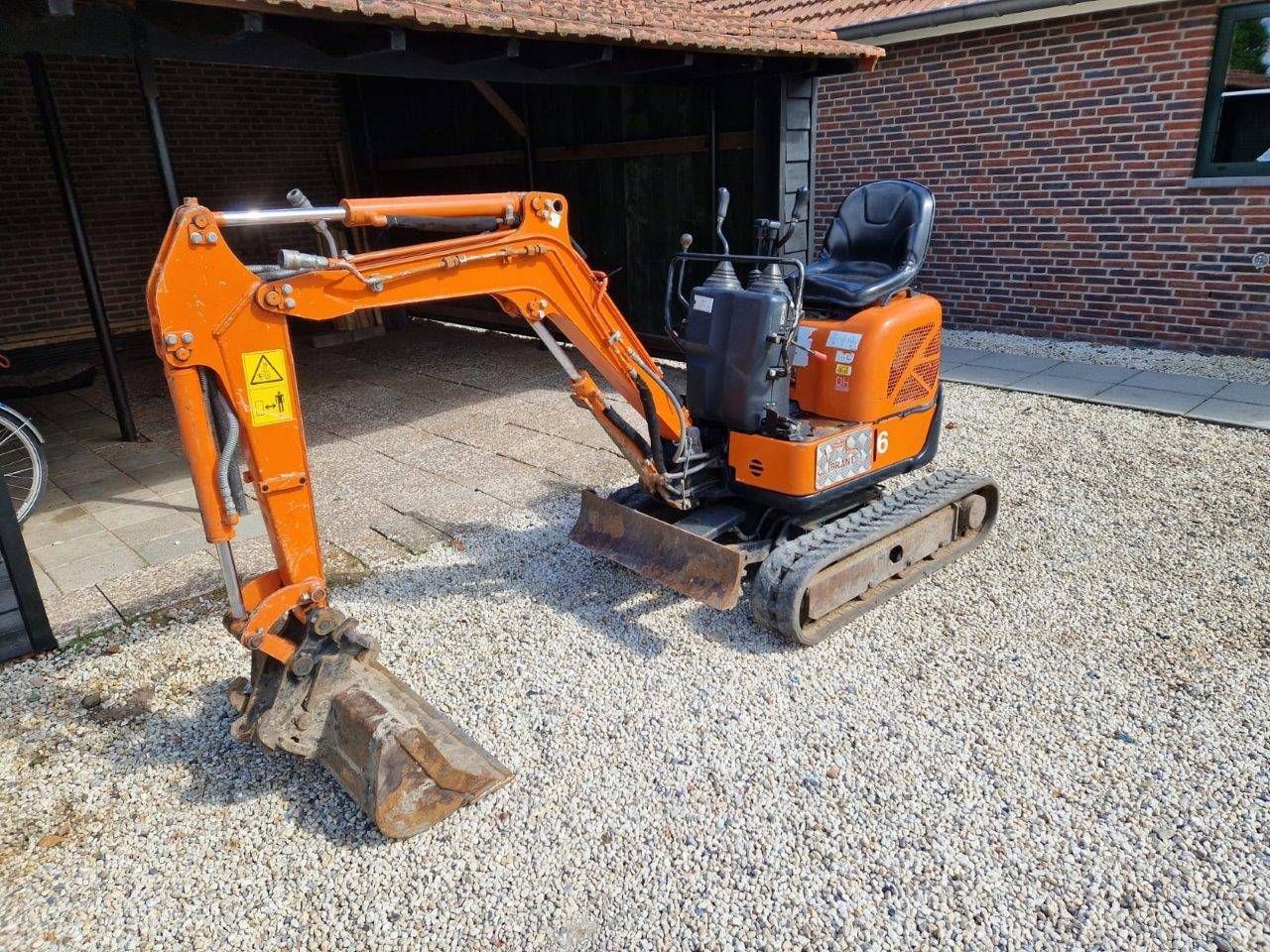 Mini digger Hitachi ZX10 Diesel