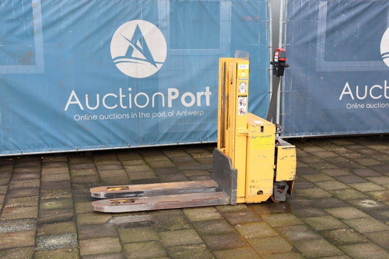 Stacker Lafis Lehci Electric 1600kg