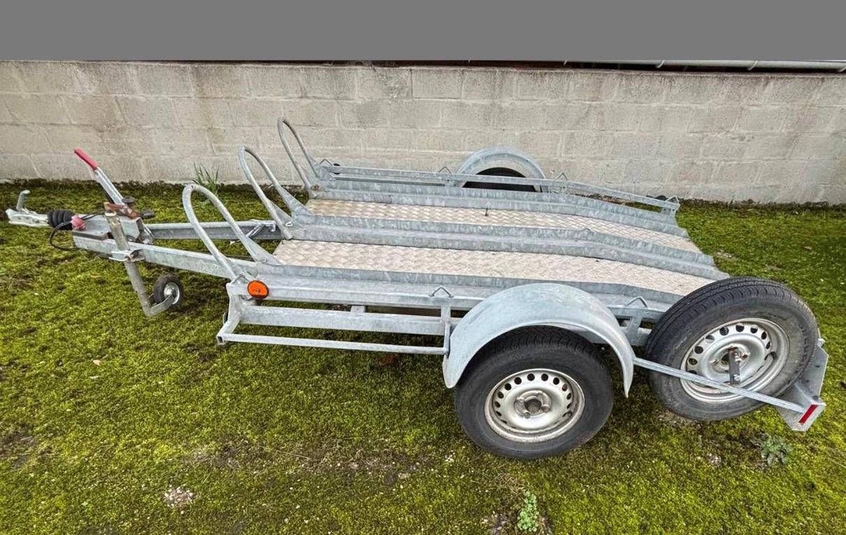 Trailer motorcycle transport (Margin)