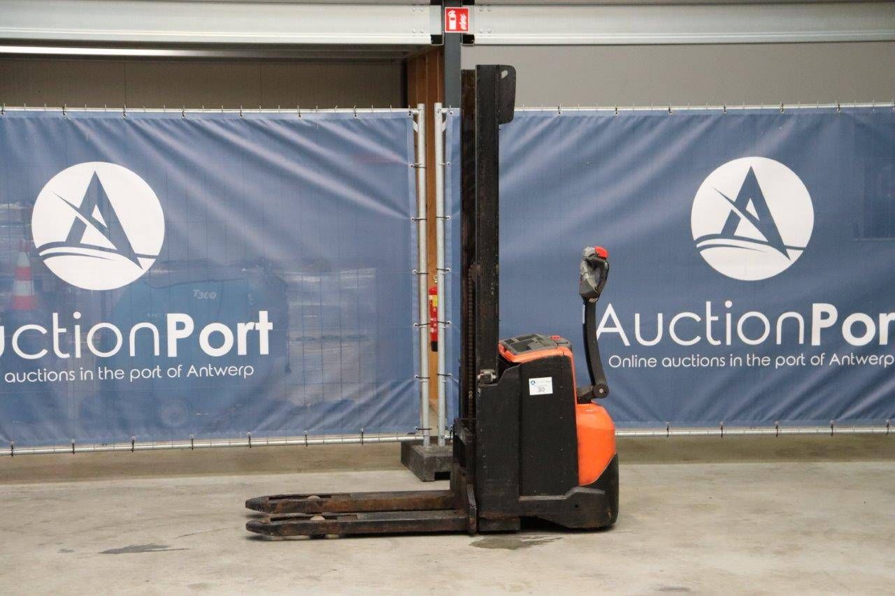 Stacker BT SWE120 Electric 1200kg