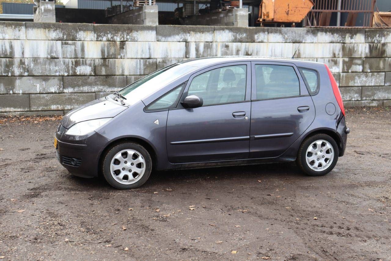 Mitsubishi COLT Petrol 95hp 2004 (Margin)