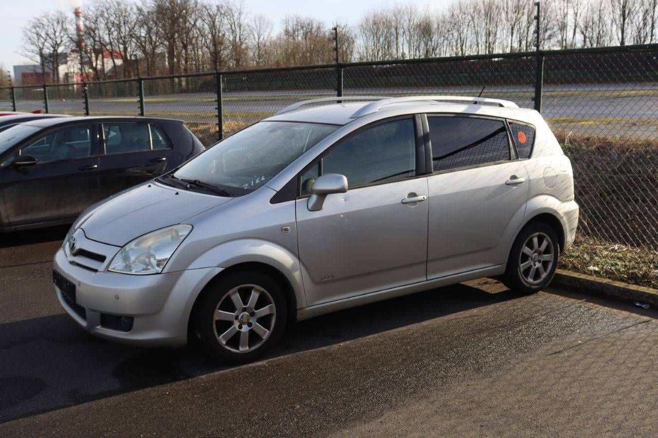 Passenger car Toyota Corolla Diesel 136 hp 2011 (Margin)