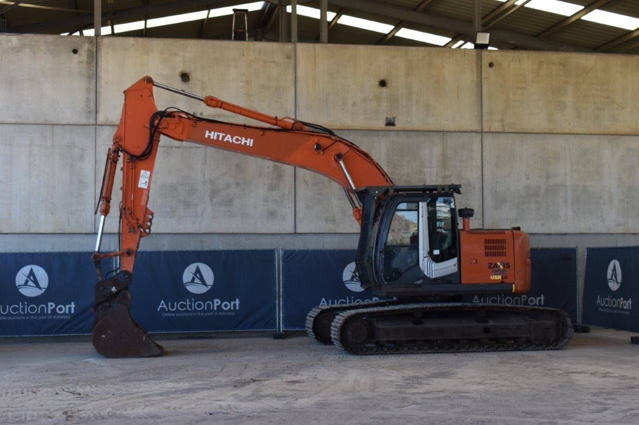Crawler excavator Hitachi ZX225USRLC-3 Diesel