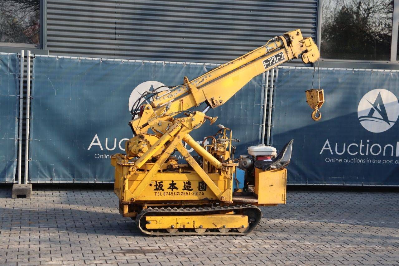 Toa CC-154H Petrol Crane