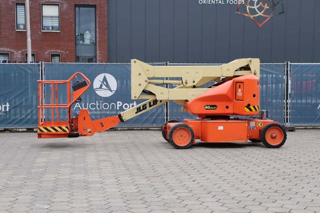 Knikarmhoogwerker JLG N40 Elektrisch 14.2m 1997