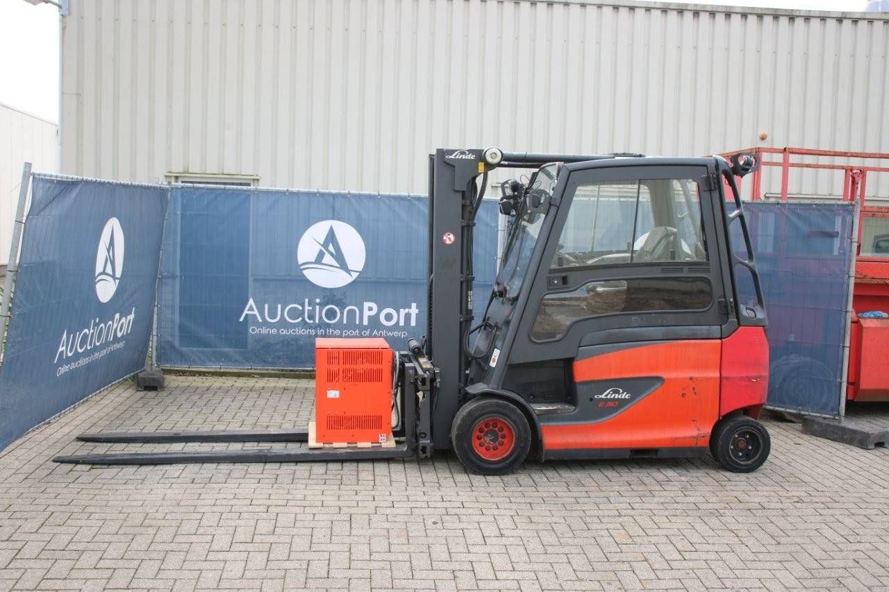 Forklift Linde E30HL-01/600 Electric 3000kg 4.0m 2013