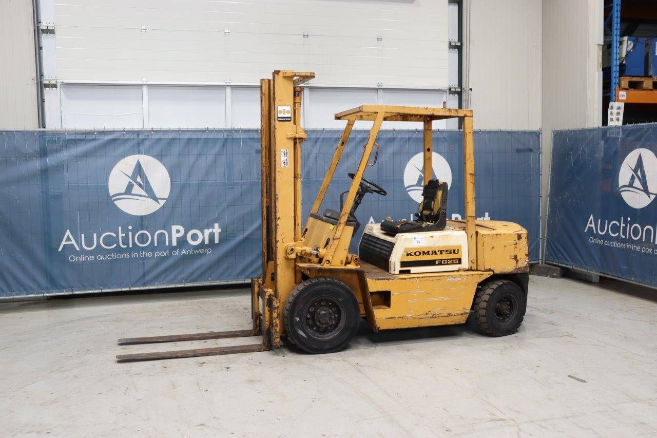 Forklift Komatsu FD25-8 Diesel 2500kg 3.5m 