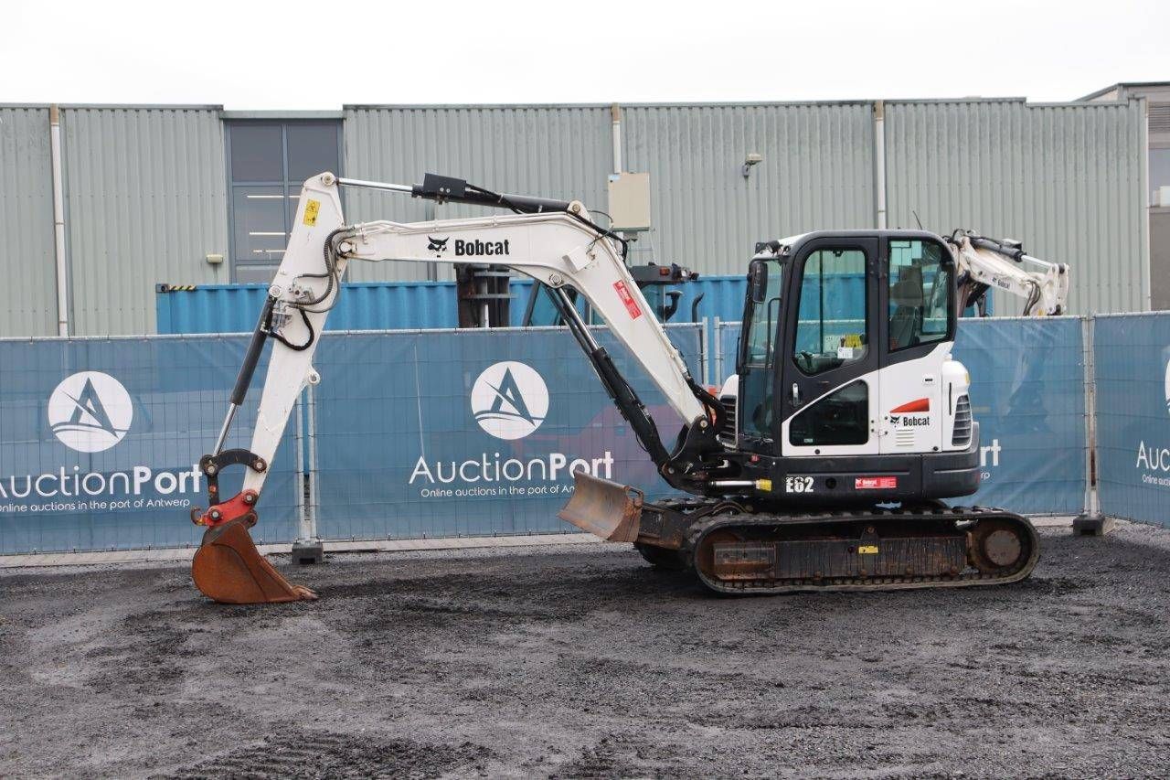 Rupsgraafmachine Bobcat E62 Diesel 49.3pk 2017