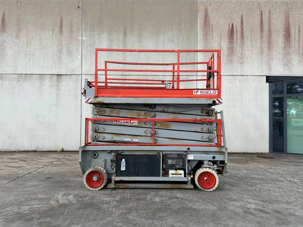 Scissor lift Holland Lift Combistar N-165EL12 Electric 18.5m
