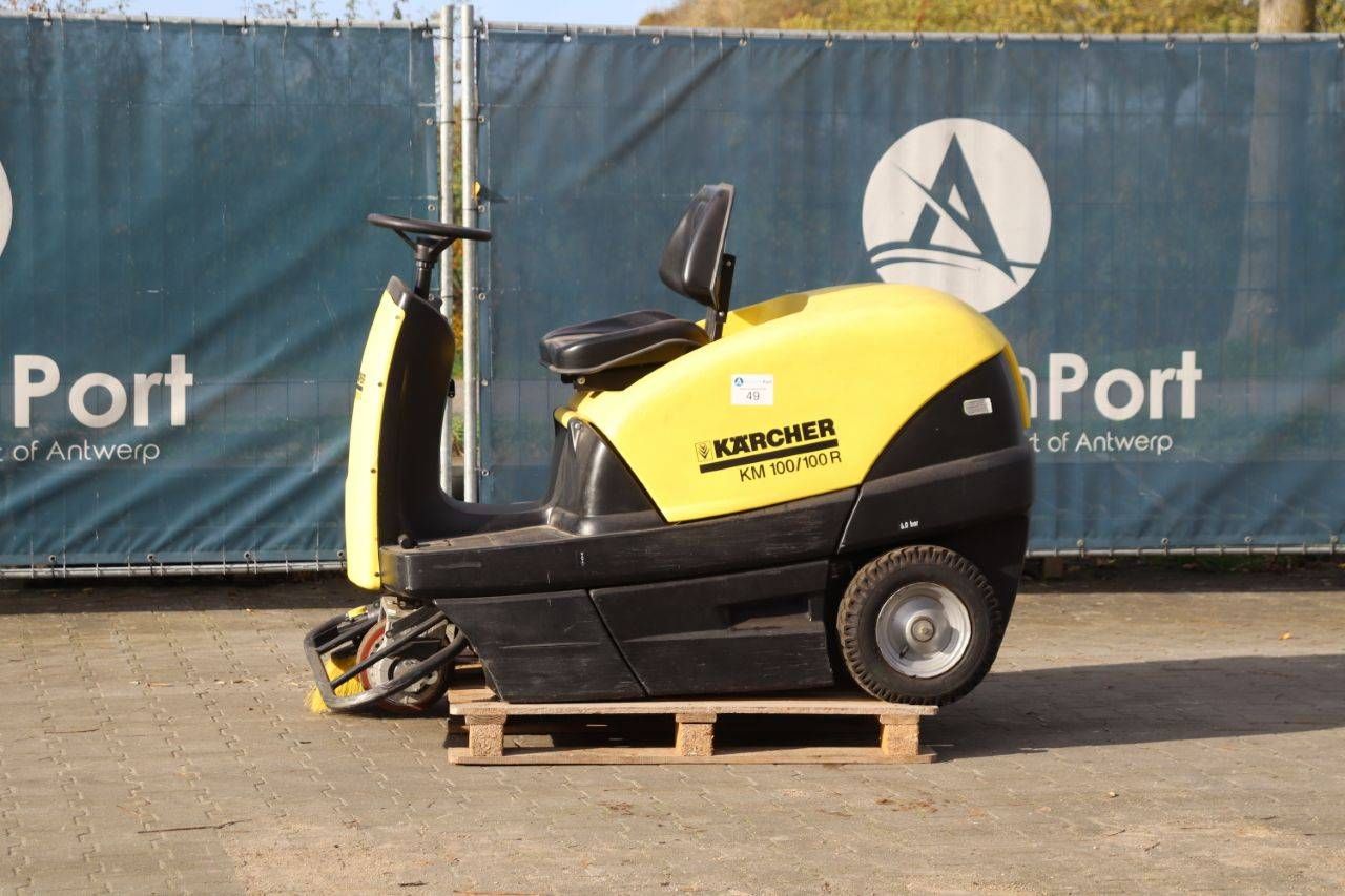 Sweeper Kärcher KM100/100R Electric 