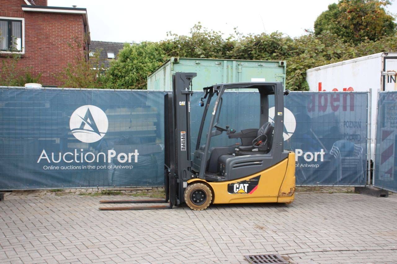 Forklift Caterpillar 2ET4000 Electric 4000kg 4.8m