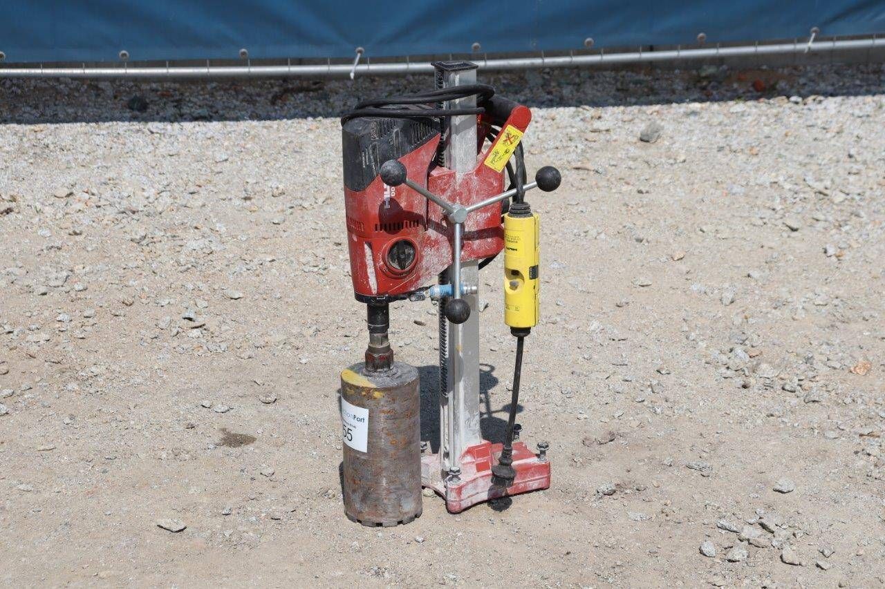 Hilti DD120 column drill