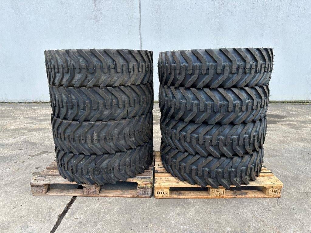 Crane tires Bandenmarkt 315/80 R22.5 with rim New