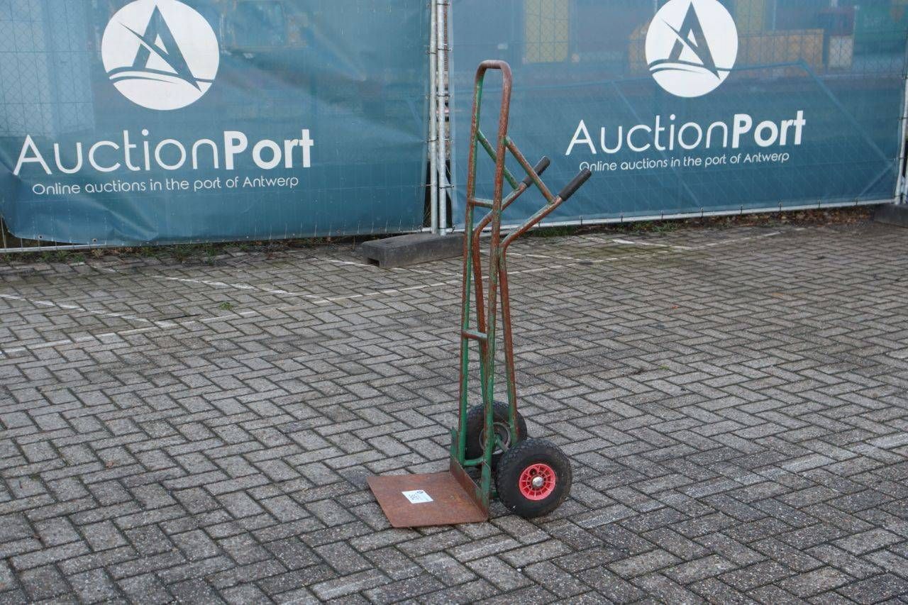 Hand truck