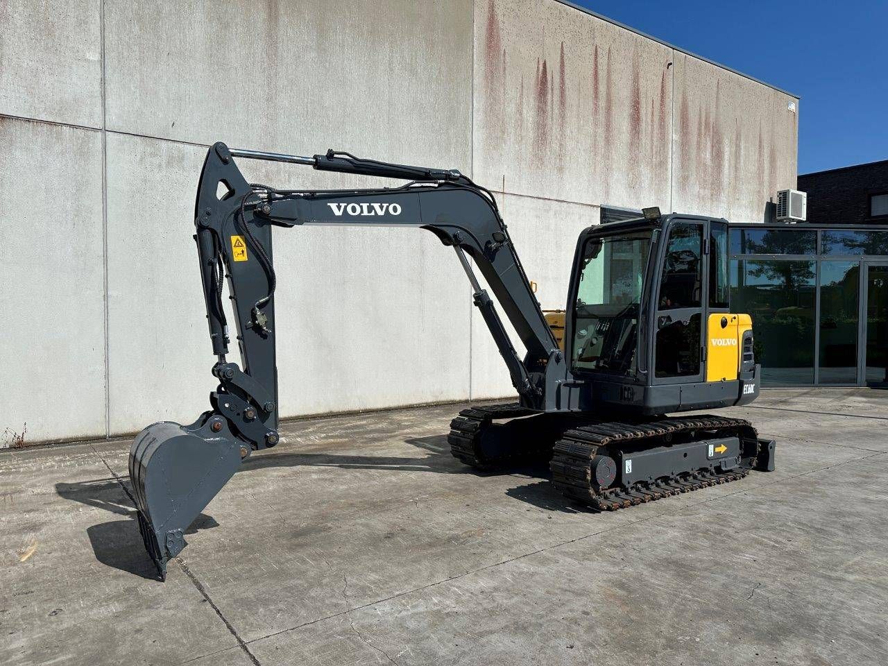 Crawler excavator Volvo EC60C Diesel 51hp 2014