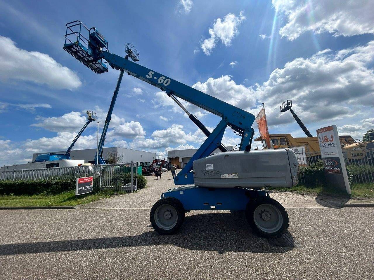 Telescopic boom lift Genie S-60 Diesel 20.3m