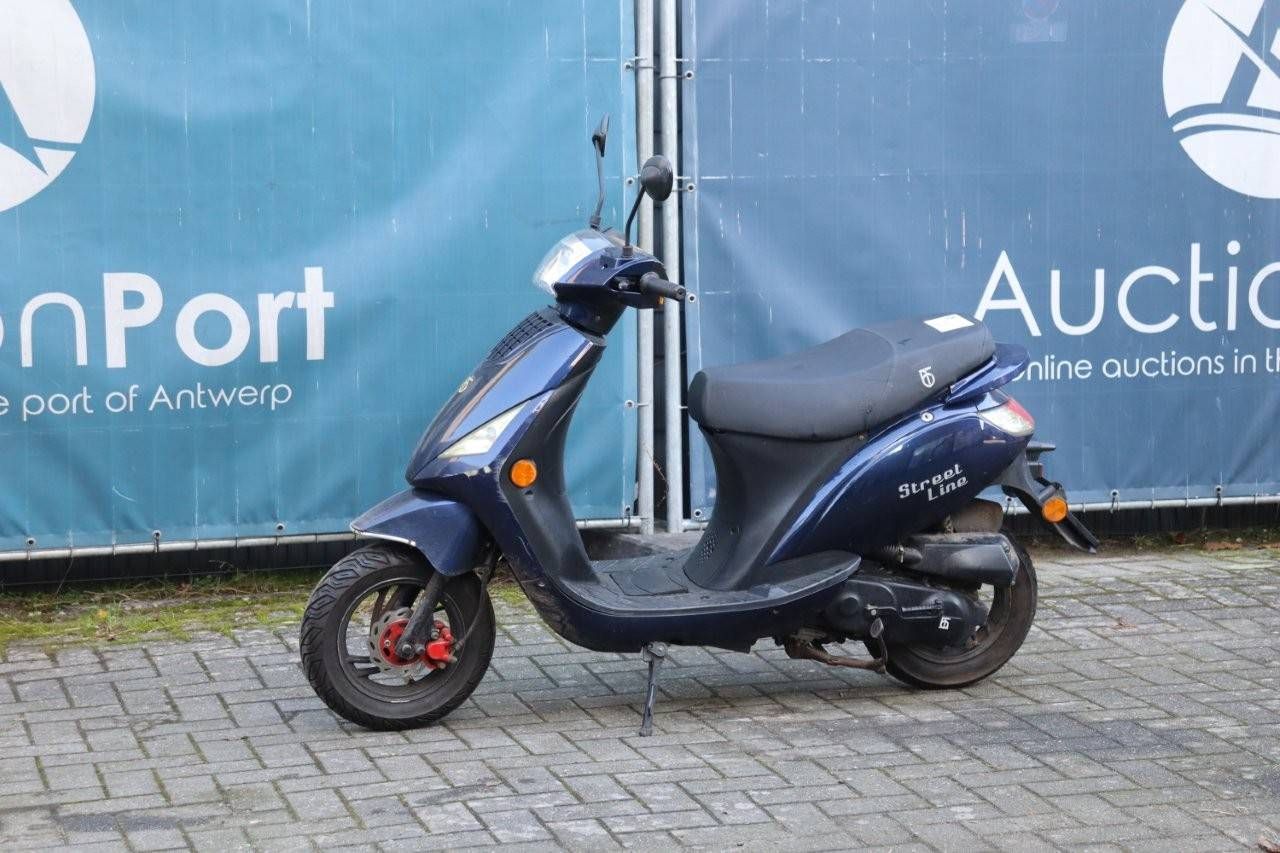 Scooter BTC LIGHT 50 Petrol (Margin)